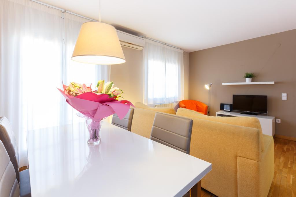 Apartamento Letsgo Sagrada Familia Penthouse Barcelona Exterior foto